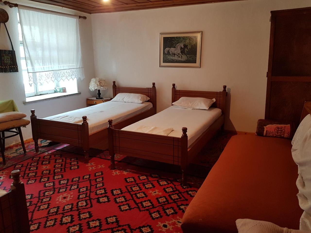 Eva Guesthouse Gjirokastër Exteriér fotografie